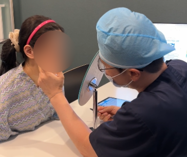 Pertanyaan yang Sering Diajukan di Klinik Bedah Plastik Terkenal di Gangnam: Memar, Bengkak, Durasi, dan Nyeri Setelah T