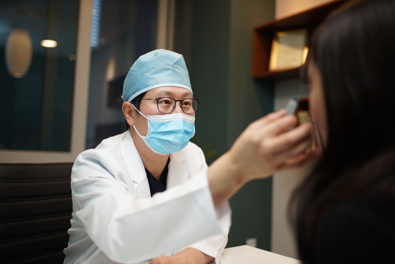 서울실리프팅잘하는곳 ? 팔자주름 없는 동안 얼굴, 모두에게 같은 답은 없기에 1:1로 봐야 합니다 사진 2