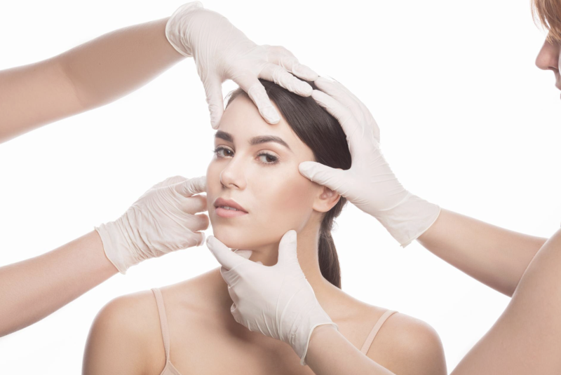 The Secret to Celebrities' Undetectable Facelifts: What's More Important Than Incisions 사진 6